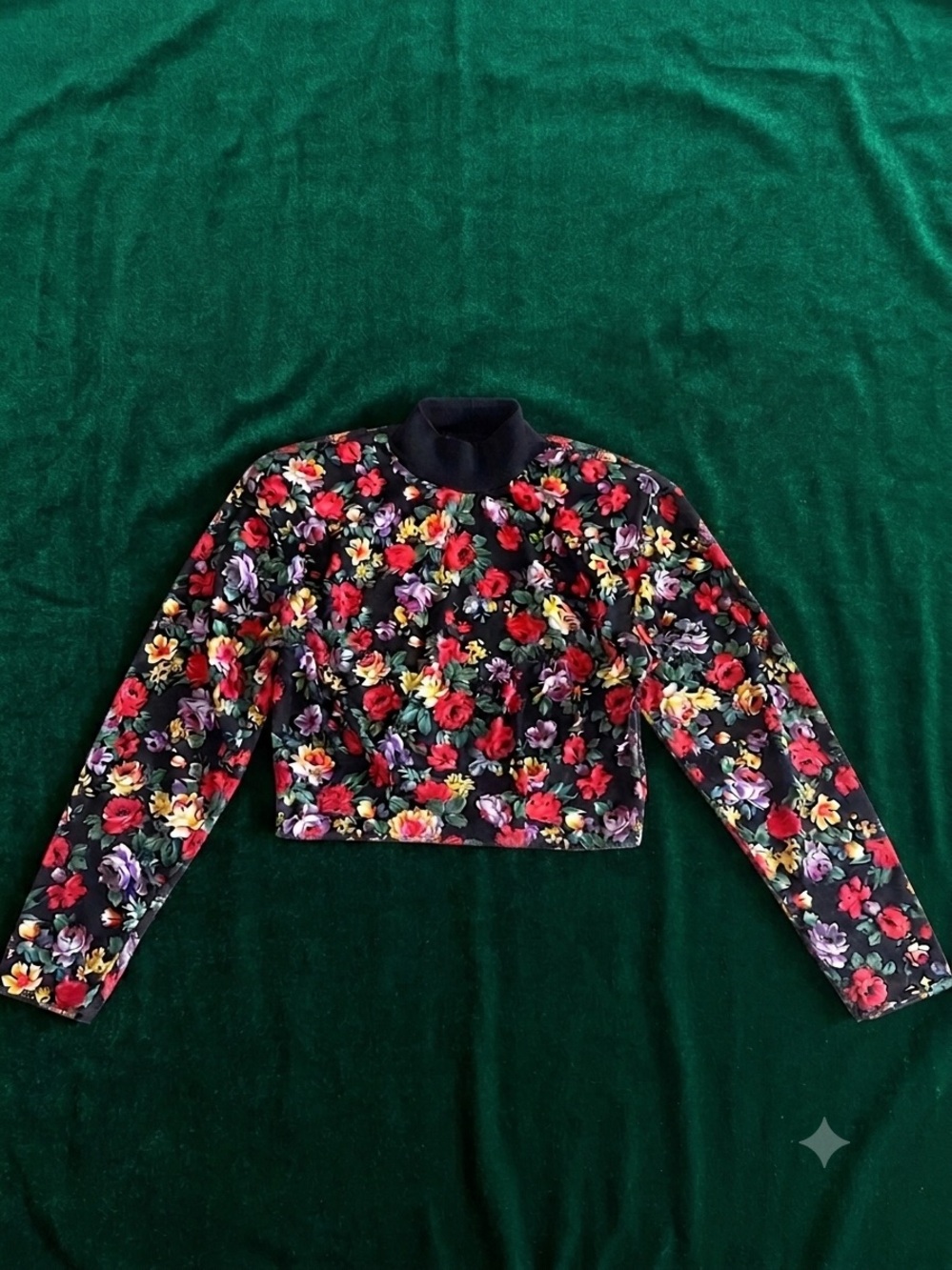 Rare Vintage Les Ricaines Floral Crop Top Small